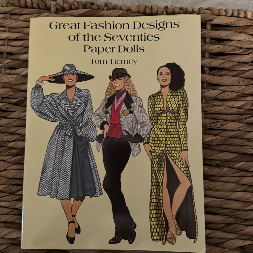 Paper dolls Tom Tierney